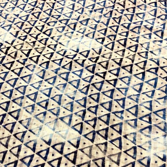 Merona Blue Diamond Blanket Scarf - Picture 5 of 6